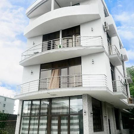 Hotel Tiktok House Kobuleti Exterior foto